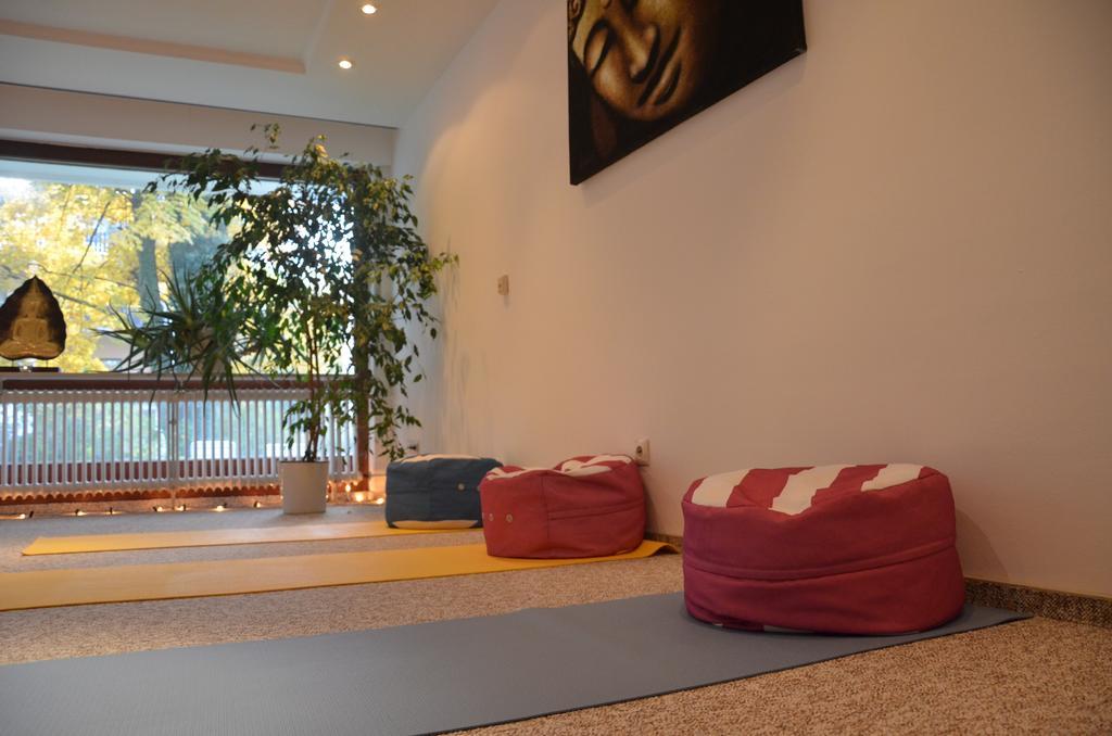 Sathya Ayurveda -Hotel Villa Am Park- Bad Orb Exterior photo